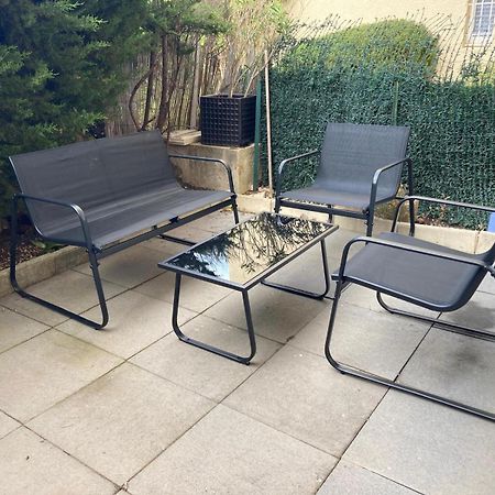 Appartement 2 Pieces En Rez- De -Jardin à Saint-Raphaël Extérieur photo